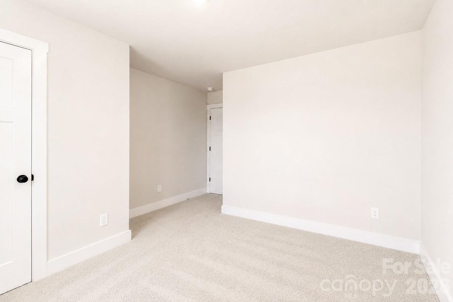 Spacious, unfurnished interior of a new home in , Statesville (Image 25).