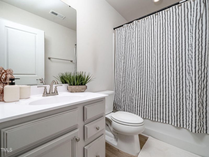 18-web-or-mls-6429 Pathfinder-22 18-web-or-mls-6429 Pathfinder-22