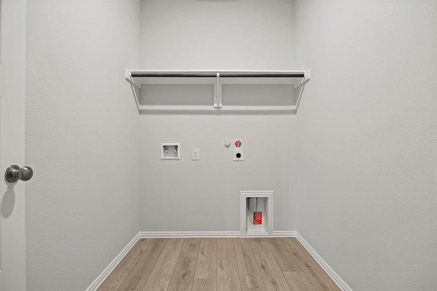 17-web-or-mls-509-hickory-rdg-dr