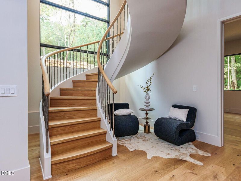 049-1280x960-staircase