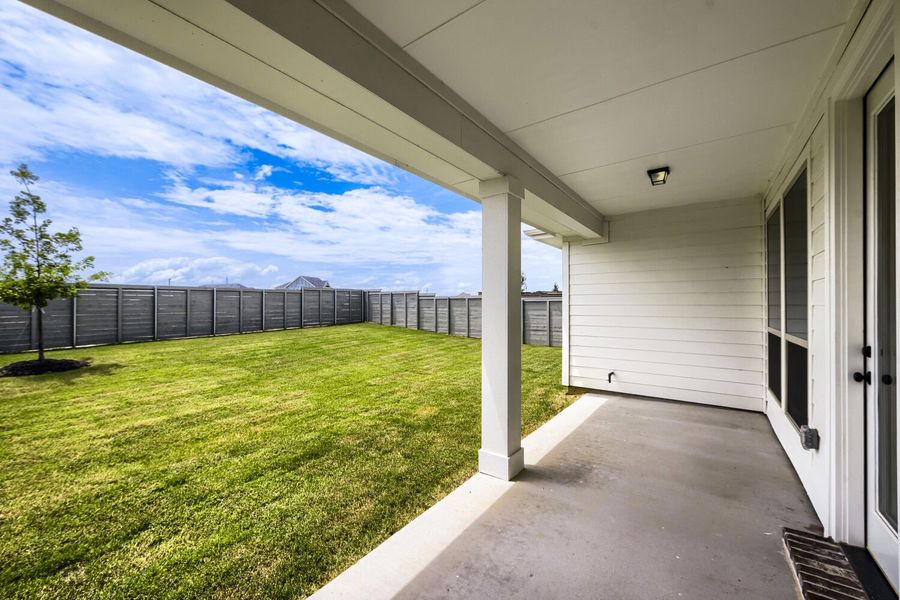 9904 Oak Glade - Patio