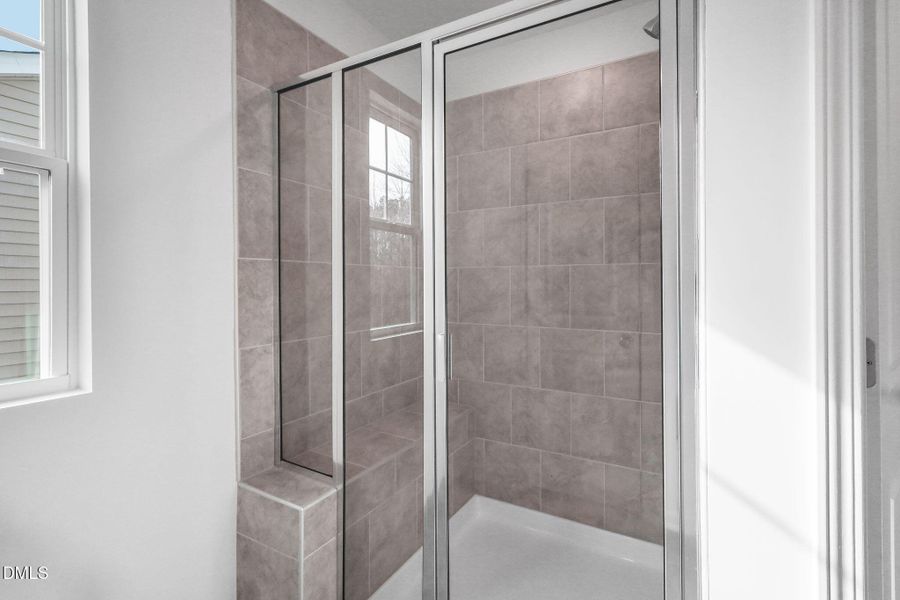 SUN_CaitlinCrossing_Pic_Davidson-27