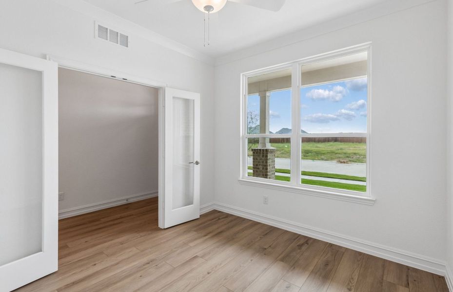 Spacious, unfurnished interior of a new home in Wellington, Fort Worth (Image 14).
