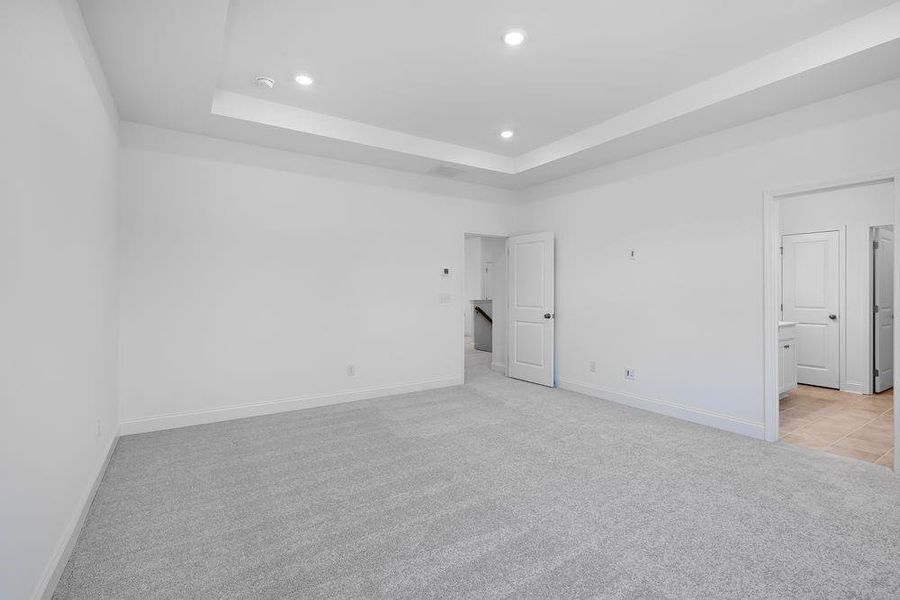 Spacious, unfurnished interior of a new home in Bennett Farm, Loganville (Image 15).