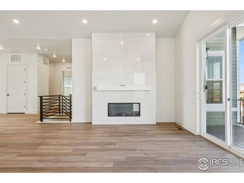 Spacious, unfurnished interior of a new home in , Fort Collins (Image 33).