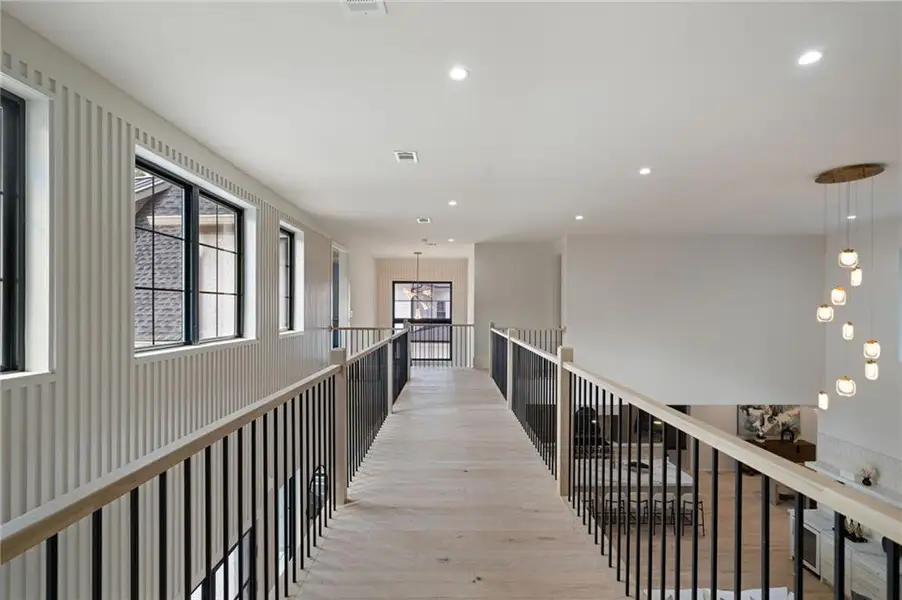 Image 48 of a home in .