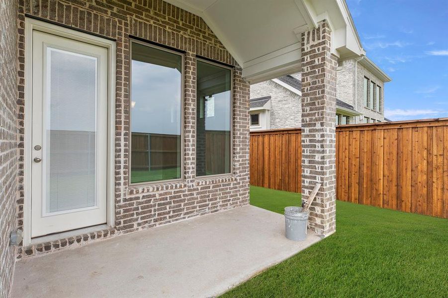 25. 3231 Tobias - Patio 25. 3231 Tobias - Patio