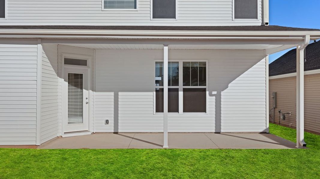 Exterior details and patio area of a home in Edgewood Estates, Greenville (Image 3).