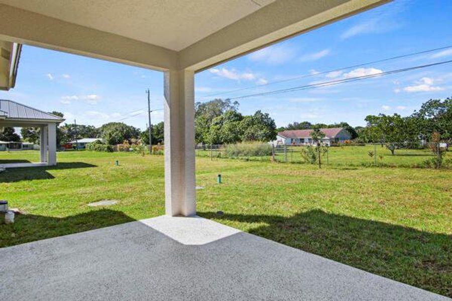 Exterior details and patio area of a home in , Fort Pierce (Image 2). Exterior details and patio area of a home in , Fort Pierce (Image 2).