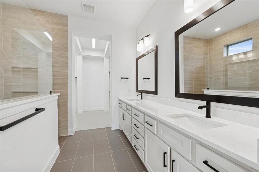 Furnished interior view inside a new home in South Pointe Cottage Series, Mansfield (Image 13). Furnished interior view inside a new home in South Pointe Cottage Series, Mansfield (Image 13).