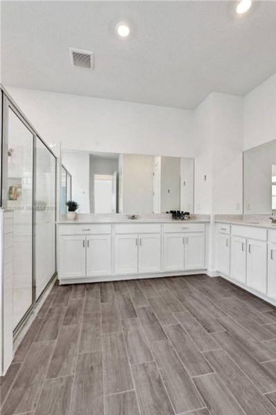 Furnished interior view inside a new home in , Port St. Lucie (Image 14). Furnished interior view inside a new home in , Port St. Lucie (Image 14).