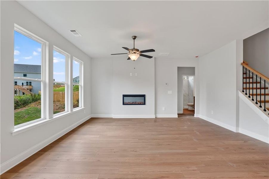 Spacious, unfurnished interior of a new home in Austin Ridge, Commerce (Image 24).