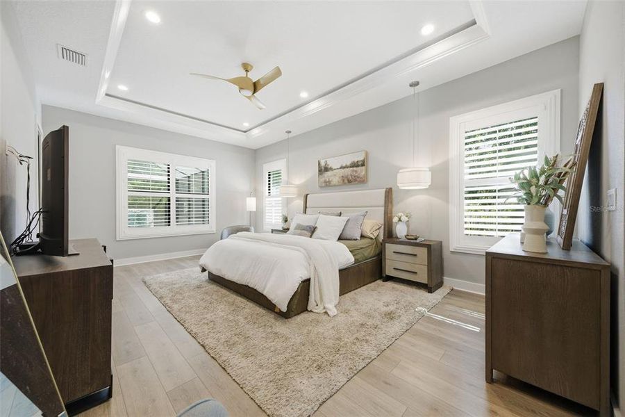 Furnished interior view inside a new home in , Tarpon Springs (Image 13).