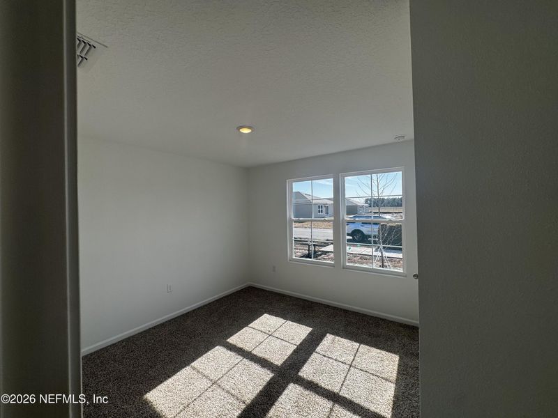 Spacious, unfurnished interior of a new home in The Arbors, Jacksonville (Image 23).