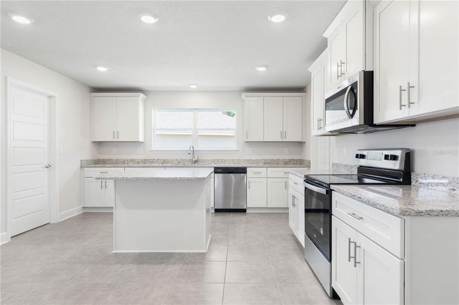 Furnished interior view inside a new home in Palm Coast, Palm Coast (Image 7).