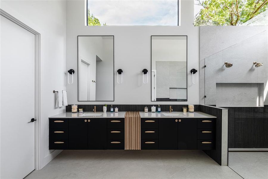 Image 32 of a home in .