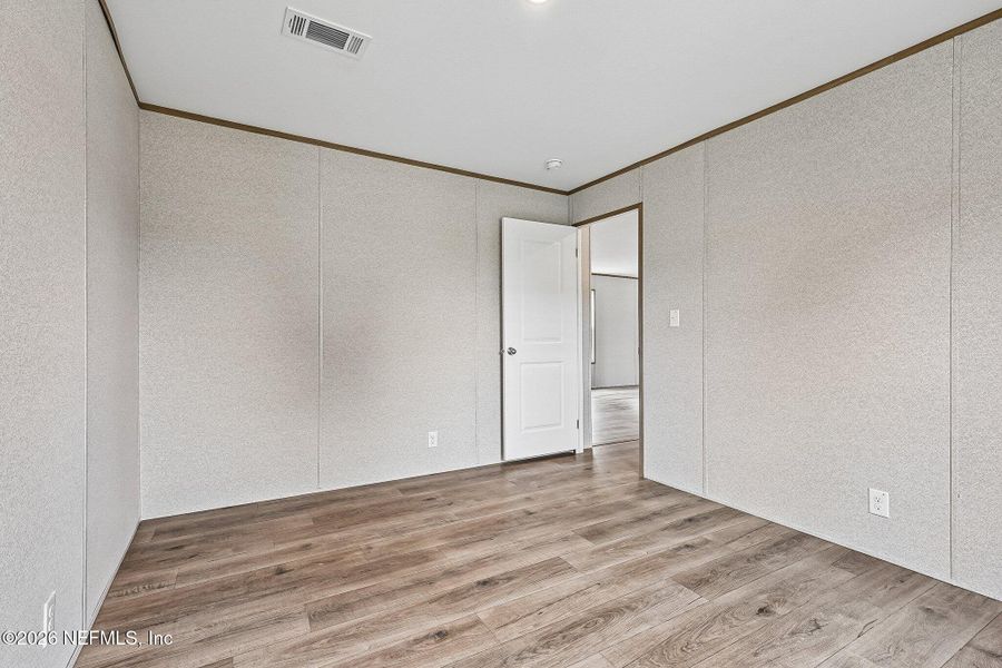 Spacious, unfurnished interior of a new home in , Starke (Image 38).