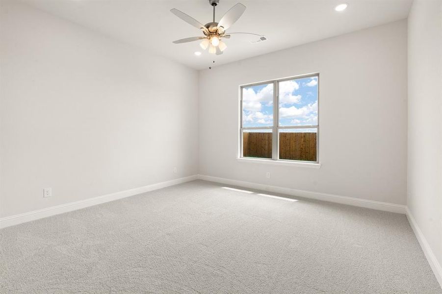 Spacious, unfurnished interior of a new home in , Venus (Image 17). Spacious, unfurnished interior of a new home in , Venus (Image 17).
