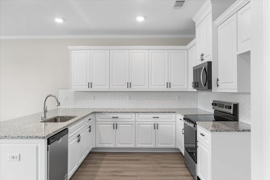 Furnished interior view inside a new home in Tillery Park, Grovetown (Image 8).