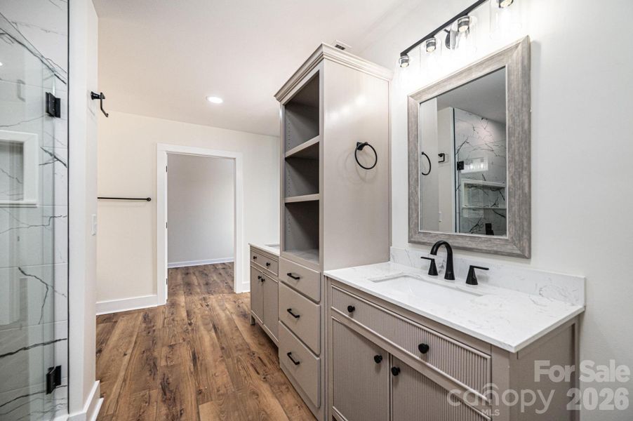 Furnished interior view inside a new home in , Lenoir (Image 12).