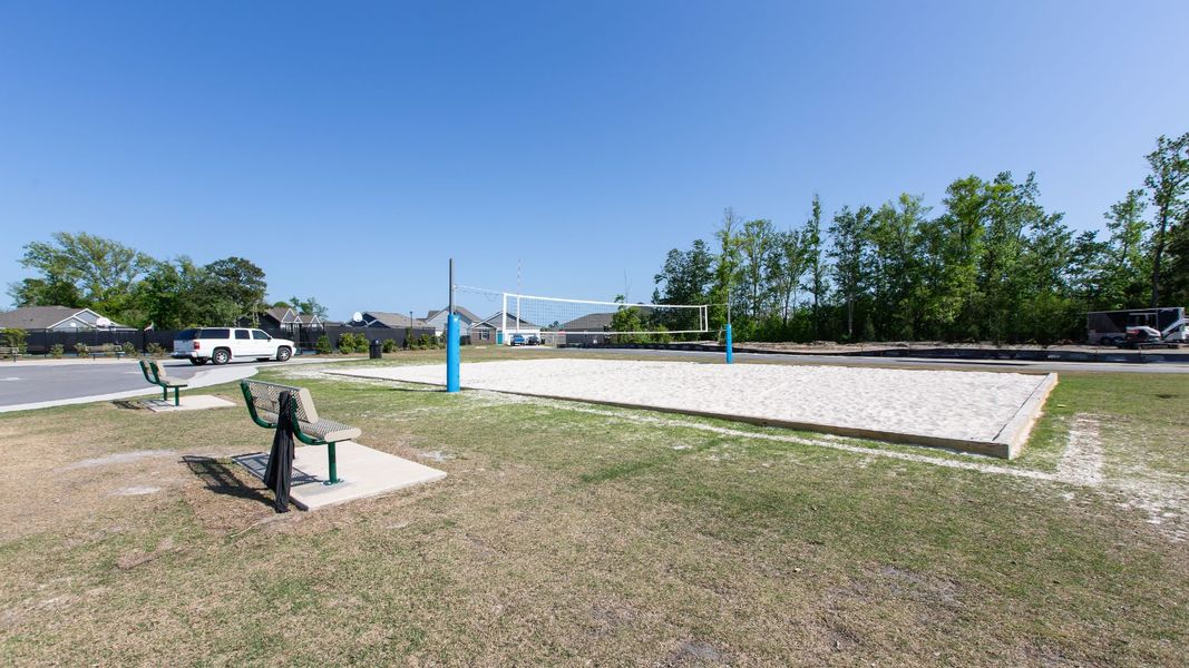 Community amenities in Waterside Townhomes, Surf City (Image 35).