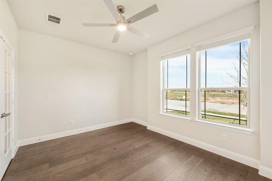 Spacious, unfurnished interior of a new home in ArrowBrooke, Aubrey (Image 31). Spacious, unfurnished interior of a new home in ArrowBrooke, Aubrey (Image 31).