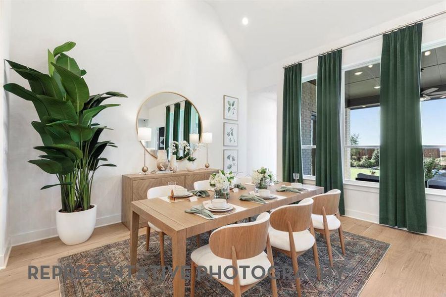 Furnished interior view inside a new home in Ridge Crossing, Waxahachie (Image 15).