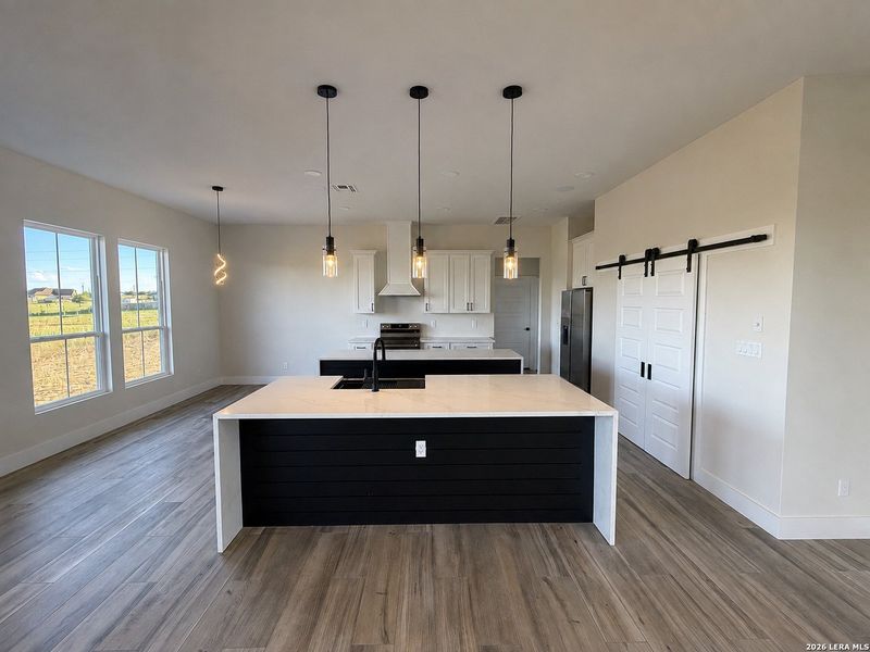 Furnished interior view inside a new home in , La Vernia (Image 19).