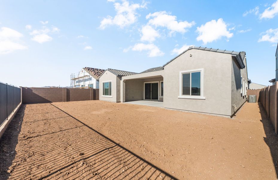 Exterior details and patio area of a home in Visara, Surprise (Image 3).