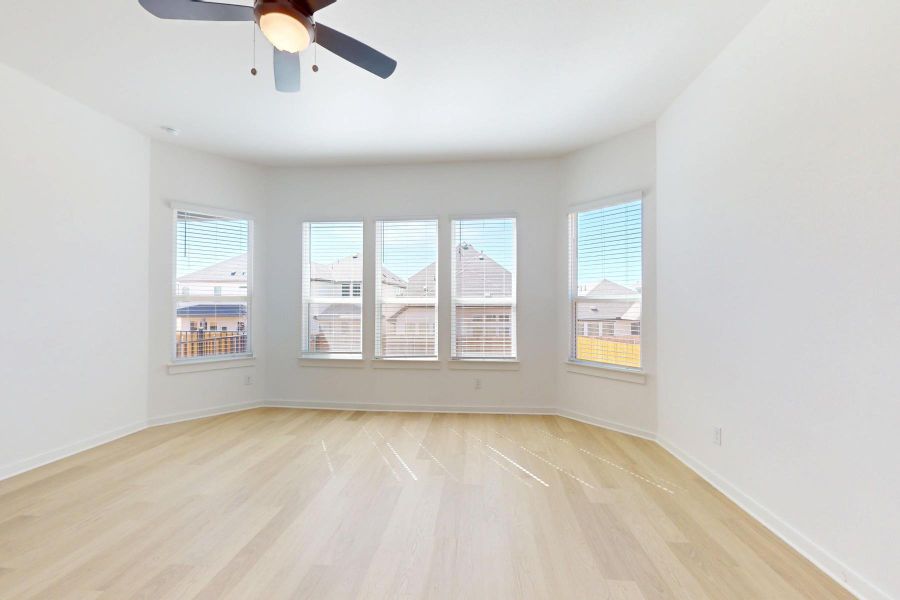 Spacious, unfurnished interior of a new home in Heritage, Dripping Springs (Image 18). Spacious, unfurnished interior of a new home in Heritage, Dripping Springs (Image 18).