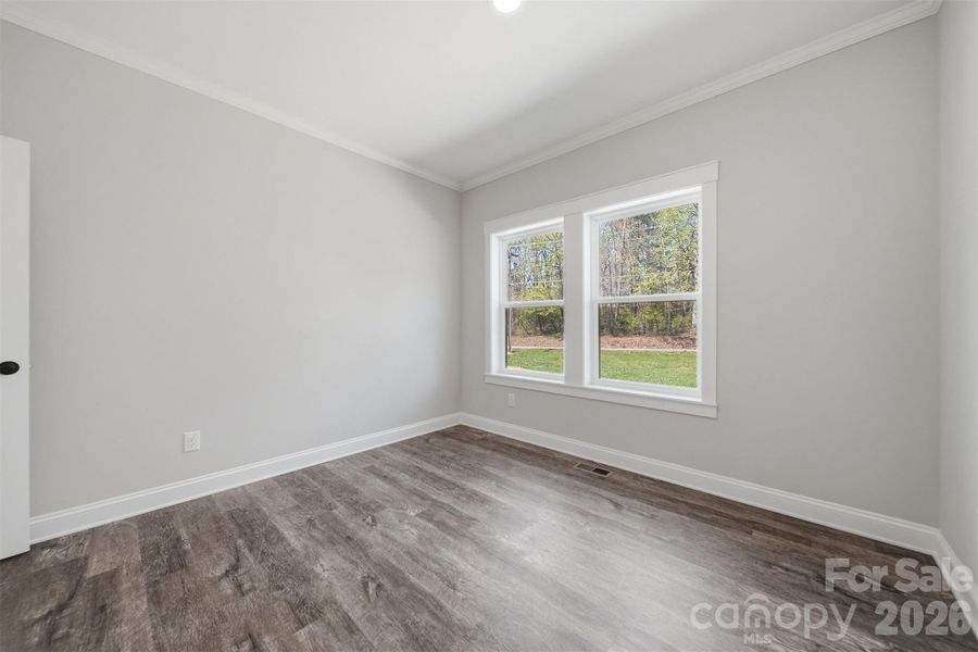 Spacious, unfurnished interior of a new home in , Lenoir (Image 26).