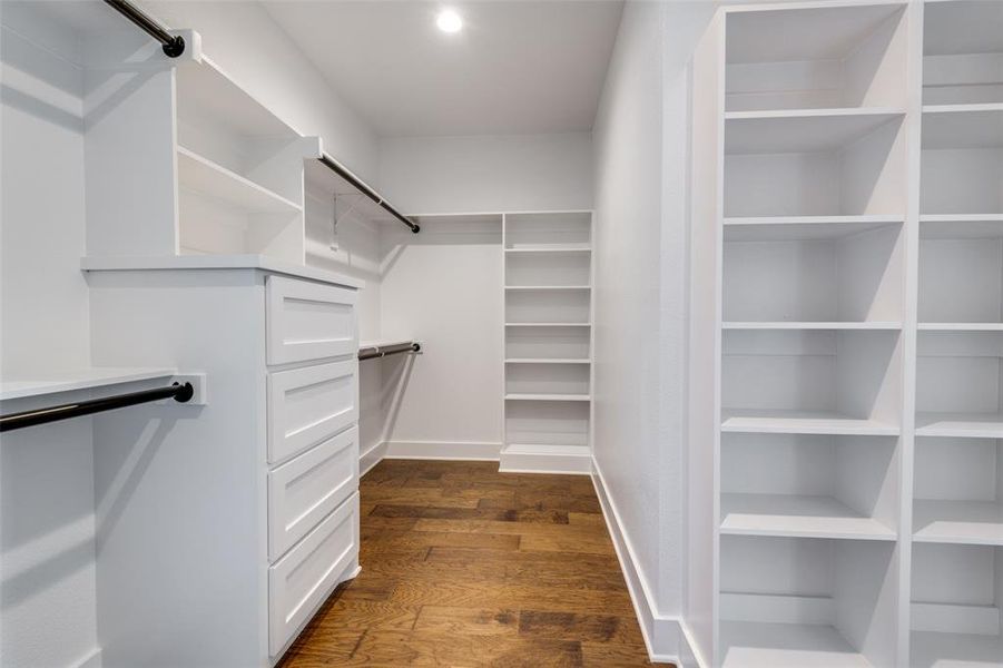 Image 32 of a home in .