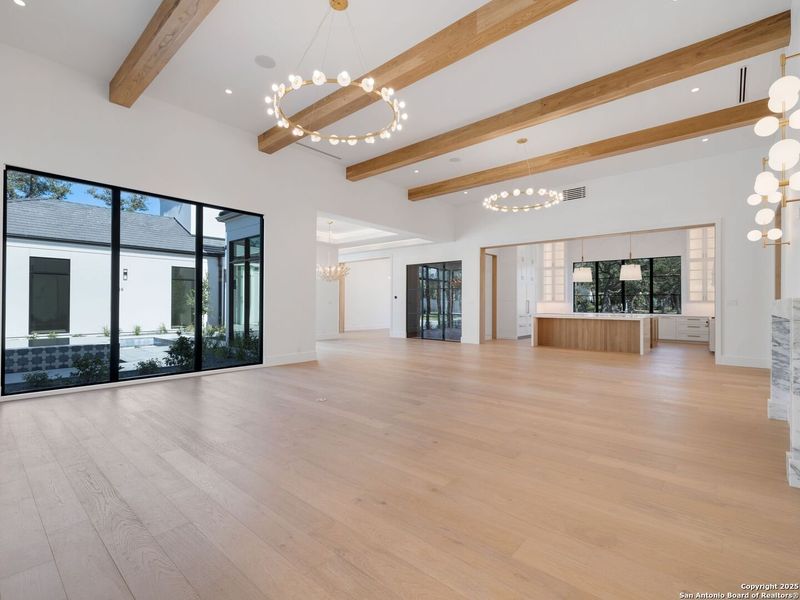 Spacious, unfurnished interior of a new home in , San Antonio (Image 39).