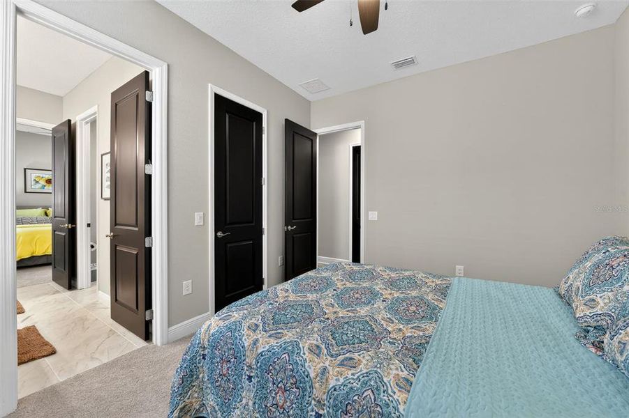 Image 33 of a home in .