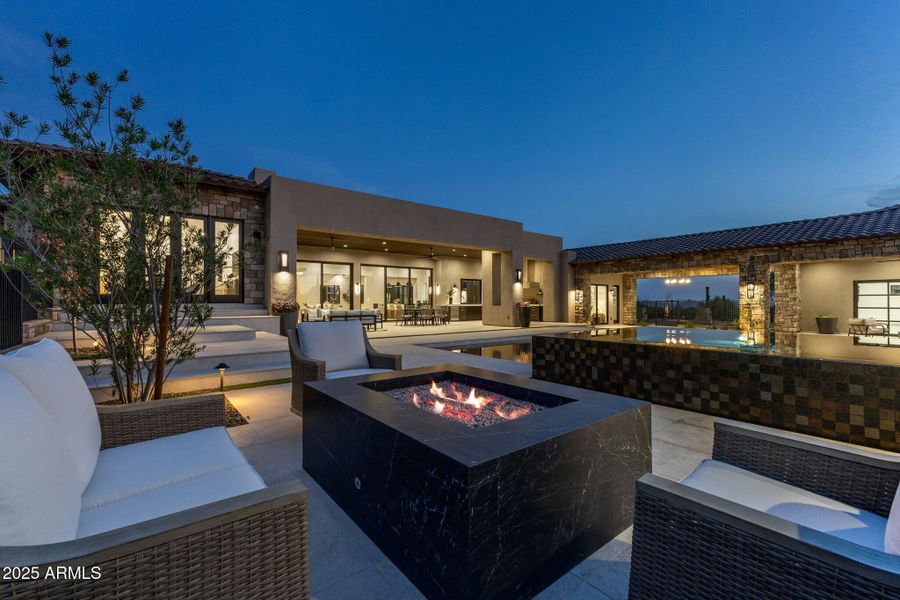 Outdoor firepit seating with a view