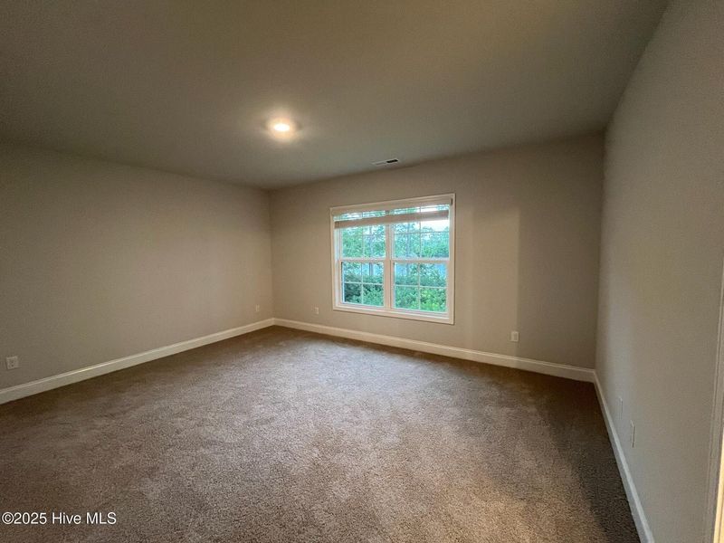 Spacious, unfurnished interior of a new home in Palmetto Creek, Bolivia (Image 24). Spacious, unfurnished interior of a new home in Palmetto Creek, Bolivia (Image 24).