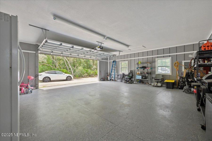 Image 34 of a home in .