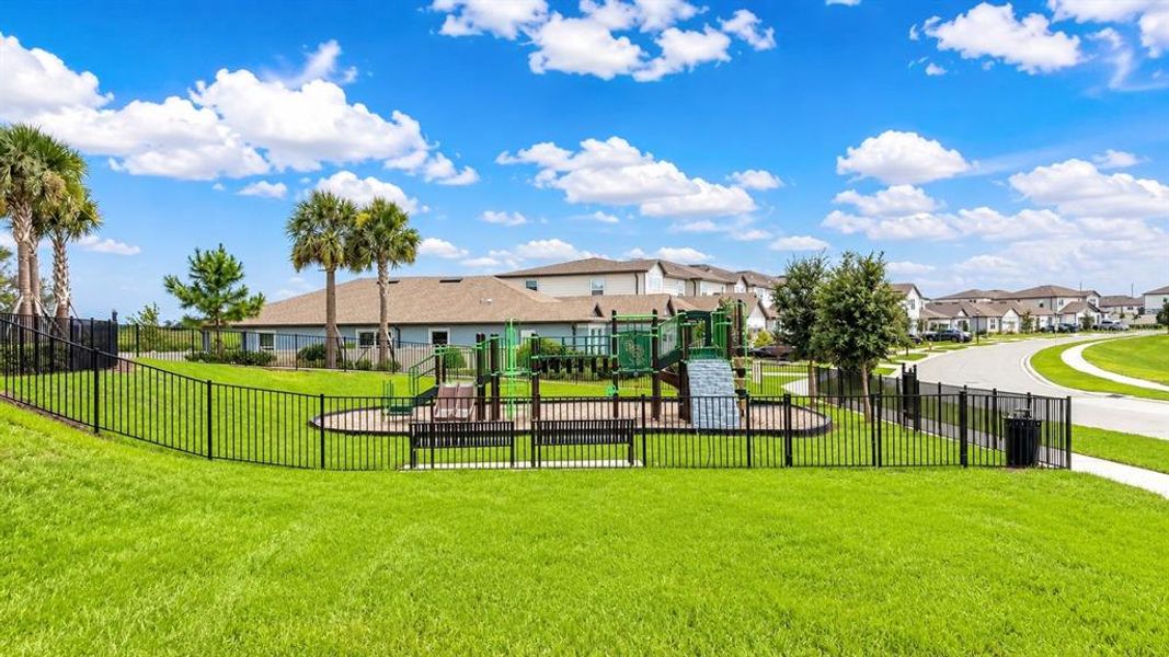 Community amenities in Silverlake, Lake Alfred (Image 28). Community amenities in Silverlake, Lake Alfred (Image 28).