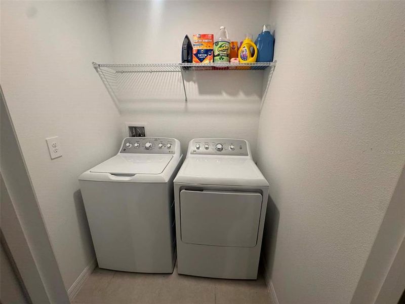 Close-up of interior finishes inside a home in , Palmetto (Image 7).