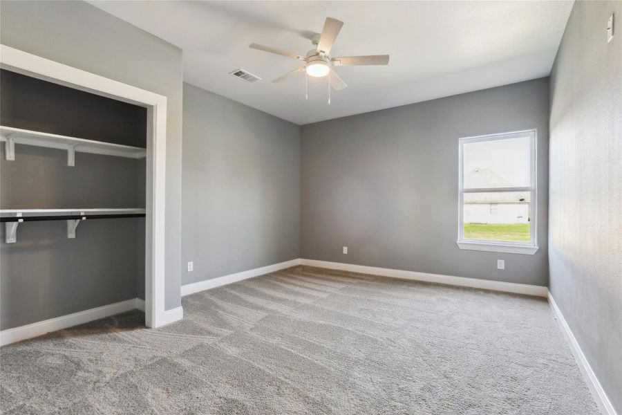 Spacious, unfurnished interior of a new home in , Cedar Creek (Image 28).