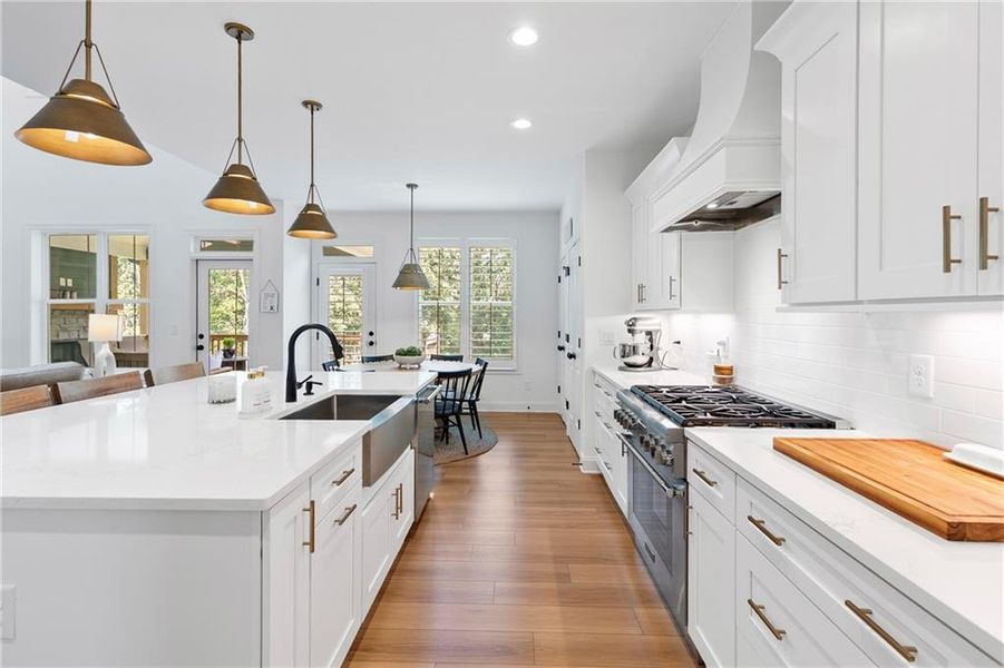 Furnished interior view inside a new home in , Cartersville (Image 31). Furnished interior view inside a new home in , Cartersville (Image 31).