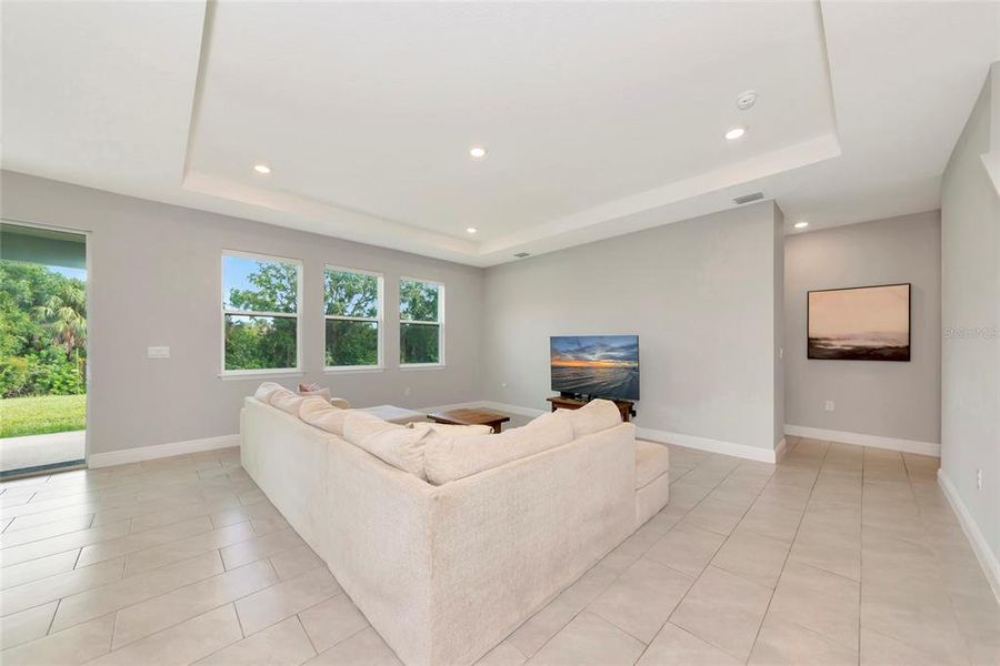 Furnished interior view inside a new home in , Apollo Beach (Image 40).