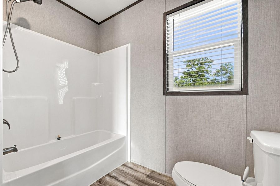 Furnished interior view inside a new home in , Conroe (Image 29).