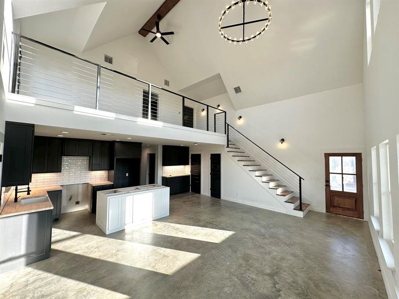 Furnished interior view inside a new home in , Strawn (Image 7).