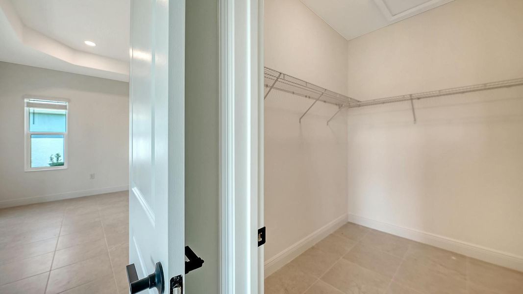 Spacious, unfurnished interior of a new home in Palmera Real Estate and Homes for Sale in Venice, FL - Neal Communities, Venice (Image 33). Spacious, unfurnished interior of a new home in Palmera Real Estate and Homes for Sale in Venice, FL - Neal Communities, Venice (Image 33).
