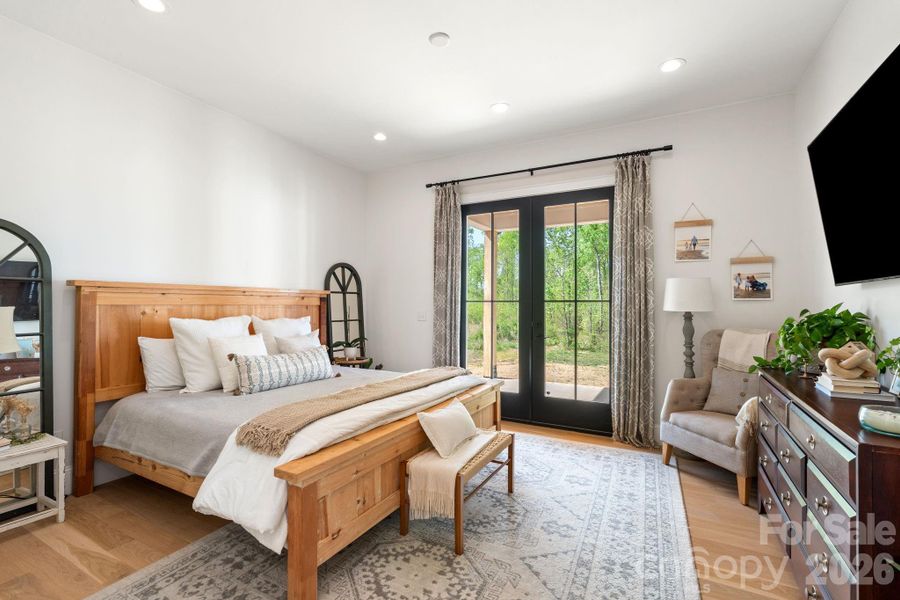 Furnished interior view inside a new home in , Rockwell (Image 26).