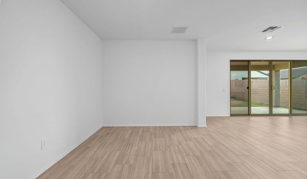 Spacious, unfurnished interior of a new home in Sycamore Vista, Vail (Image 21). Spacious, unfurnished interior of a new home in Sycamore Vista, Vail (Image 21).
