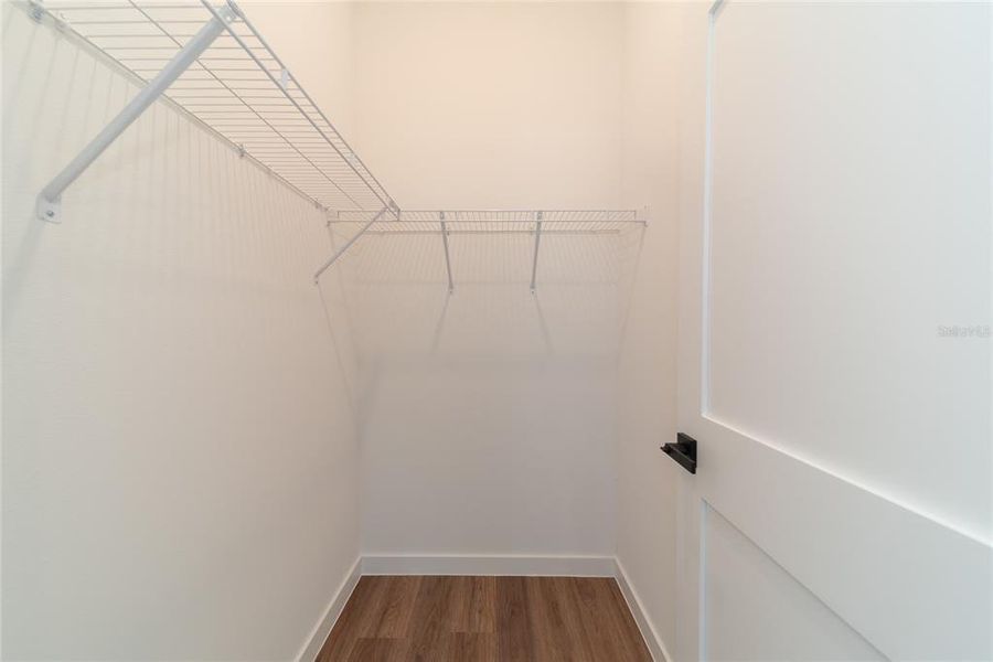Spacious, unfurnished interior of a new home in , Citrus Springs (Image 20).