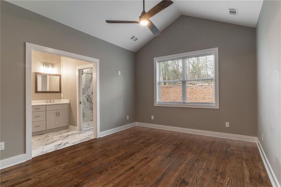 Spacious, unfurnished interior of a new home in , Woodstock (Image 16).