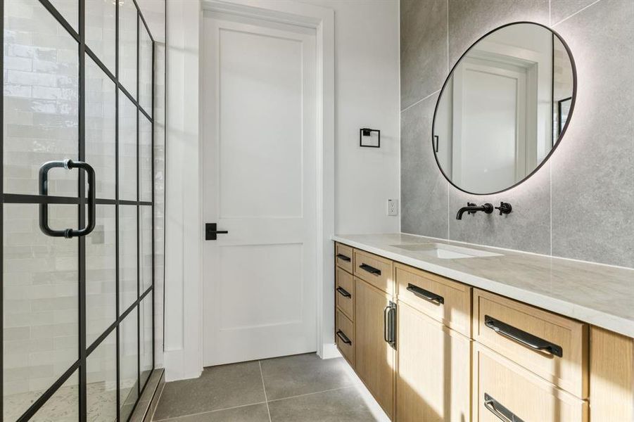 Furnished interior view inside a new home in , Bartonville (Image 11).